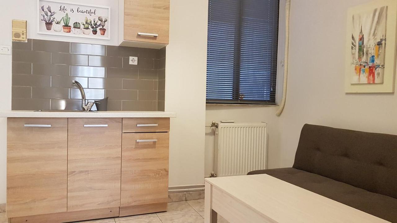 Palette Apartment Chocolate - Athens Center, 6 BD, 3 BATH Extérieur photo